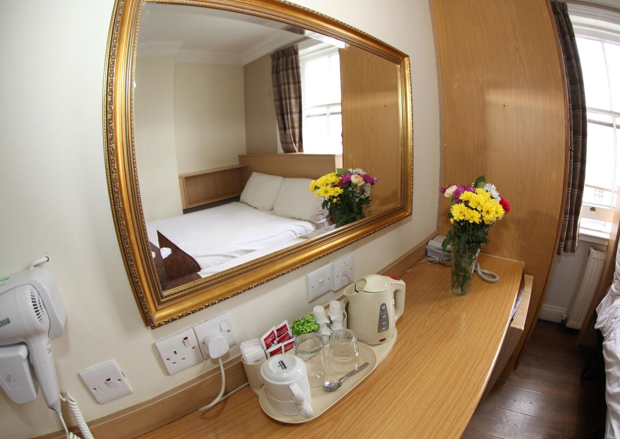 Holland Court Londra