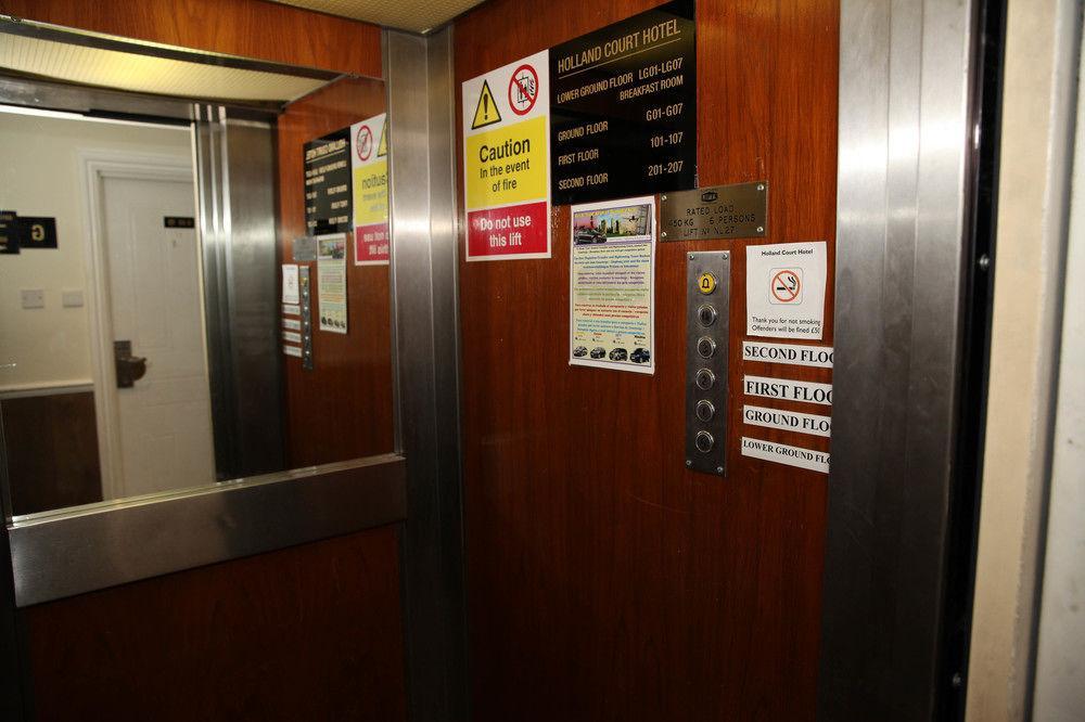 Holland Court Affittacamere 3*